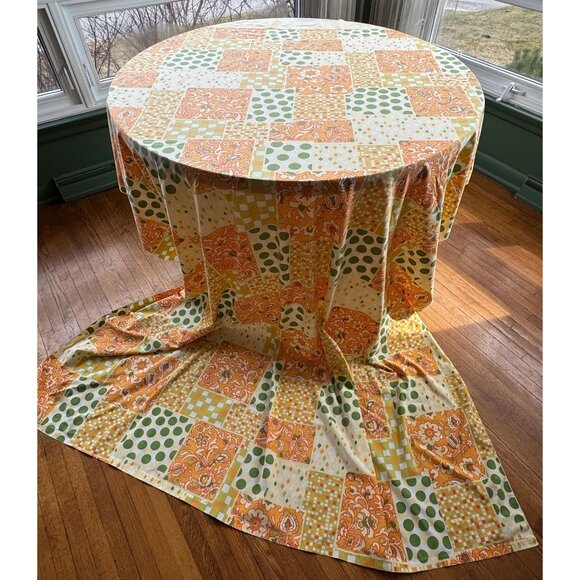 Vintage 1970s flat/top sheet, faux patchwork floral geometric pattern, TruPrest - Picture 1 of 9